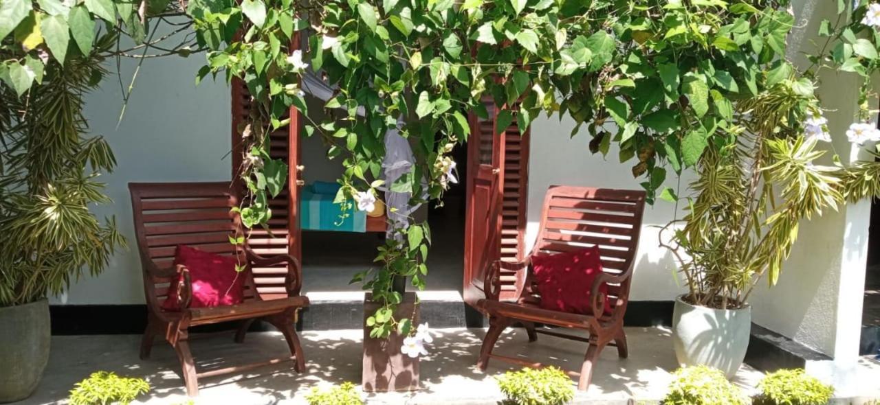 Mandara Rest Bed & Breakfast Hikkaduwa Luaran gambar