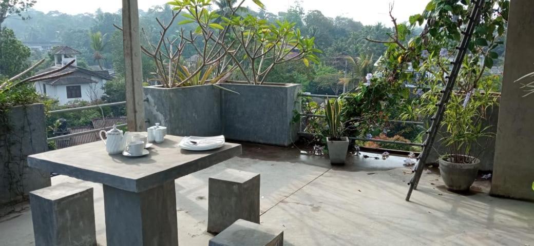 Mandara Rest Bed & Breakfast Hikkaduwa Luaran gambar
